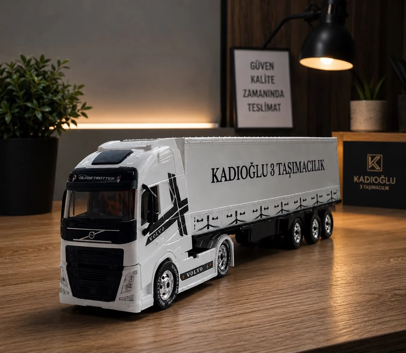Mağazam Kişiselleştirilebilir Volvo Ragonarmor Tır